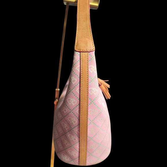 Elegant Vintage Dooney Bourke Pink Hobo Bag with Tassel Accent - Picture 3 of 8